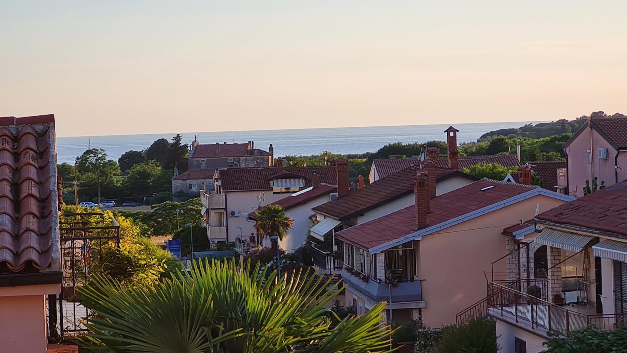 基威公寓 Novigrad Istria 外观 照片